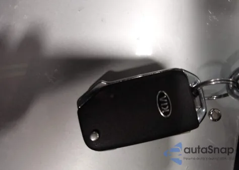 2021 Kia Seltos Lx из США, поврежденный, VIN KNDEPCAA0M7156014